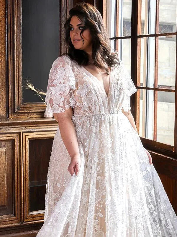 robe-de-mariee-en-dentelle-curvy