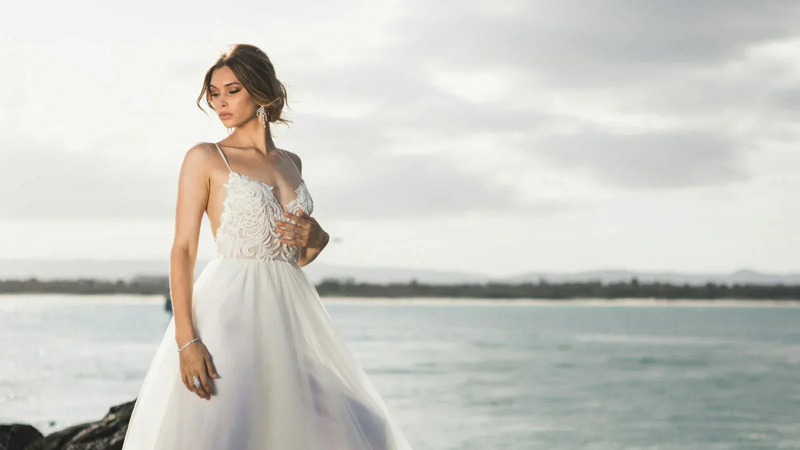 Qui paie la robe de mariée ?