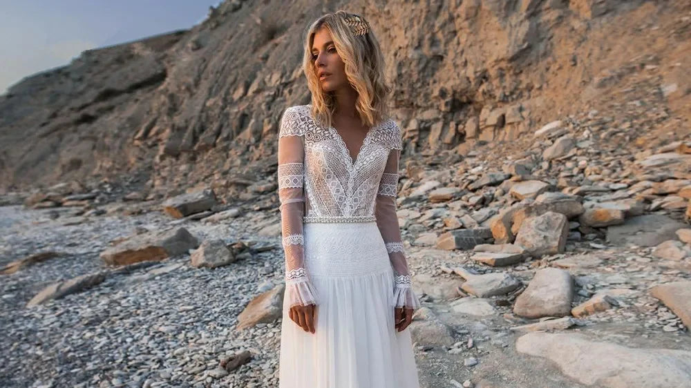 Robe de mariée à manches longues : élégante en toute saison