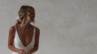 robe-de-mariee-sirene-boheme-chic-ajustee-avec-traine