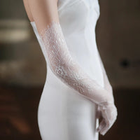 gant-mariee-dentelle