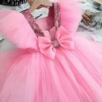 robe-de-princesse-bebe