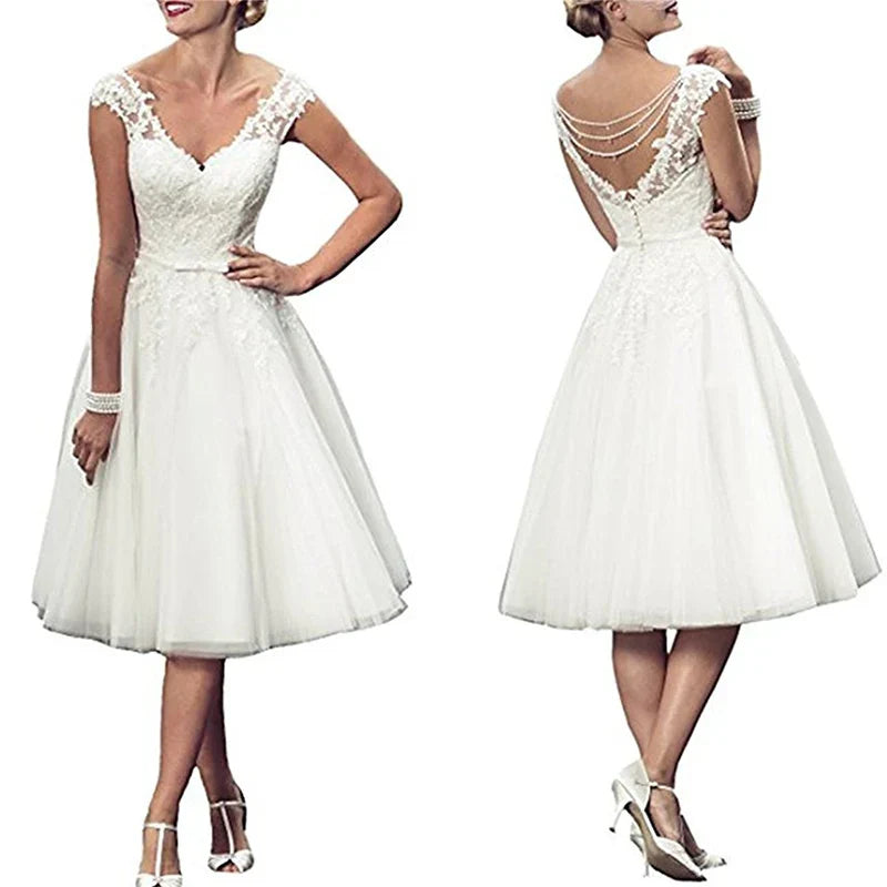 Basit Kısa Gelinlik