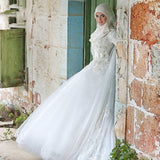 robe-de-mariee-princesse-pour-femme-voilee