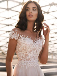 robe-de-mariee-princesse-avec-manche-courte