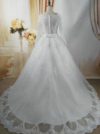 Robe de Mariée Princesse Col Bateau