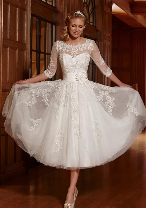 Robe de Mariée Courte Femme Ronde Petite