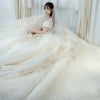Abito da sposa con paillettes senza spalline