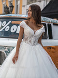 robe-de-mariee-princesse-bustier-dentelle