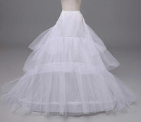 jupon-robe-de-mariee-avec-traine