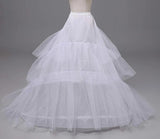 jupon-robe-de-mariee-avec-traine