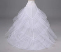 jupon-robe-de-mariee-avec-traine