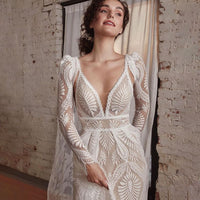 robe-de-mariee-bustier-avec-longue-traine