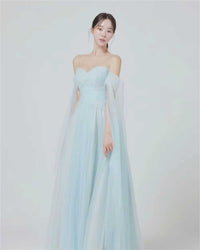 robe-de-mariee-bustier-bleu