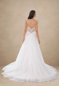 robe-de-mariee-dentelle-et-paillette