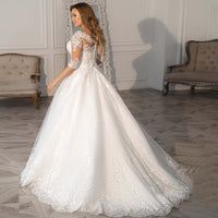 robe-de-mariee-princesse-pour-femme-ronde