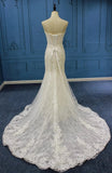 robe-de-mariee-sirene-bustier-coeur-en-dentelle