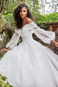 robe-de-mariee-trapeze-manche-longue