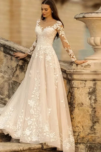 robe-de-mariee-fleurie