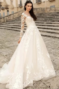 robe-de-mariee-fleurie