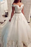 robe-de-mariee-florale-brodee