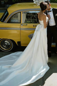 robe-de-mariee-satin
