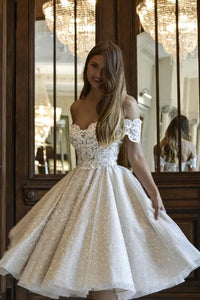 robe-dentelle-courte-mariage