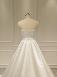 robe-de-mariee-sirene-traine-amovible