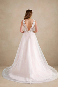 robe-de-mariee-tulle-et-dentelle-fleuri
