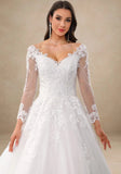 robe-de-mariee-brodee-coupe-princesse