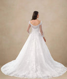 Robe de mariée brodée coupe princesse
