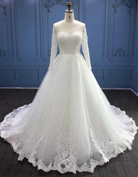 robe-de-mariee-classique-manches-longue