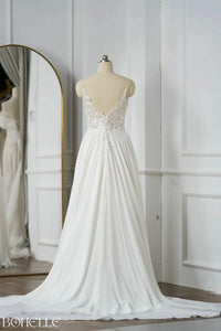 robe-de-mariee-droite-et-fluide