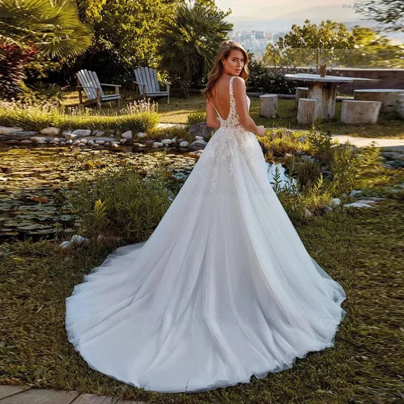 Kuyruklu Uçuşan Gelinlik