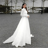 Robe de Mariée Col Montant Manche Longue
