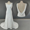 robe-mariee-coupe-fourreau