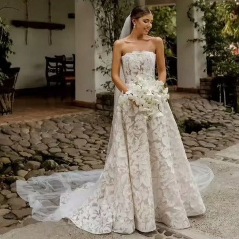 Robe de Mariée Empire Dentelle