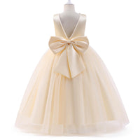 robe-princesse-fille-satin