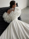 Abito da sposa senza spalline ricamato