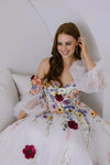 Robe de Mariée En Fleurs Fraiches