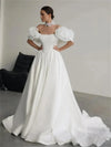 Abito da sposa senza spalline ricamato