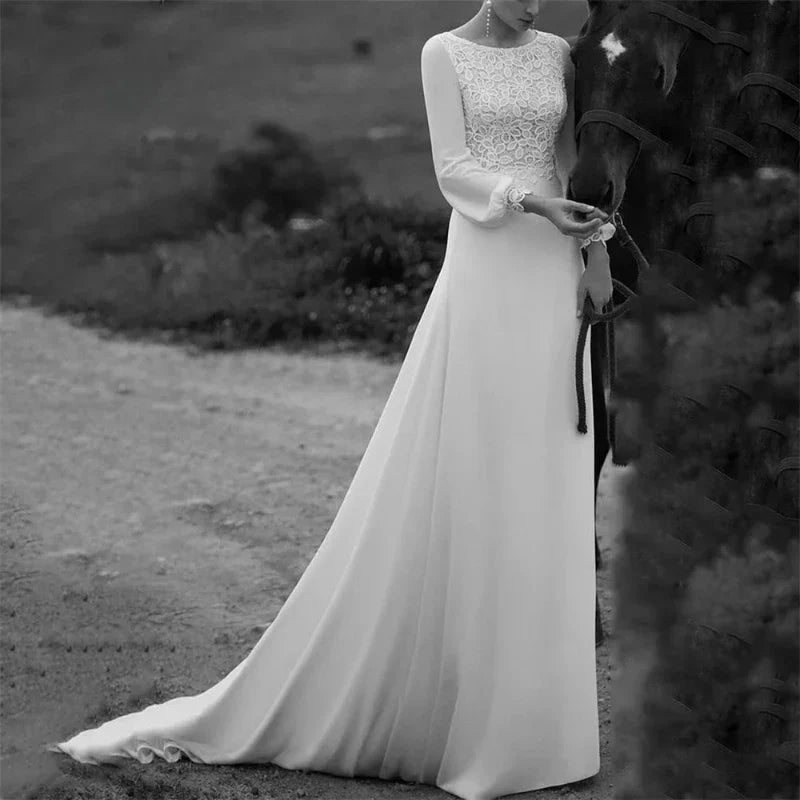 Robe de Mariée Empire Col V