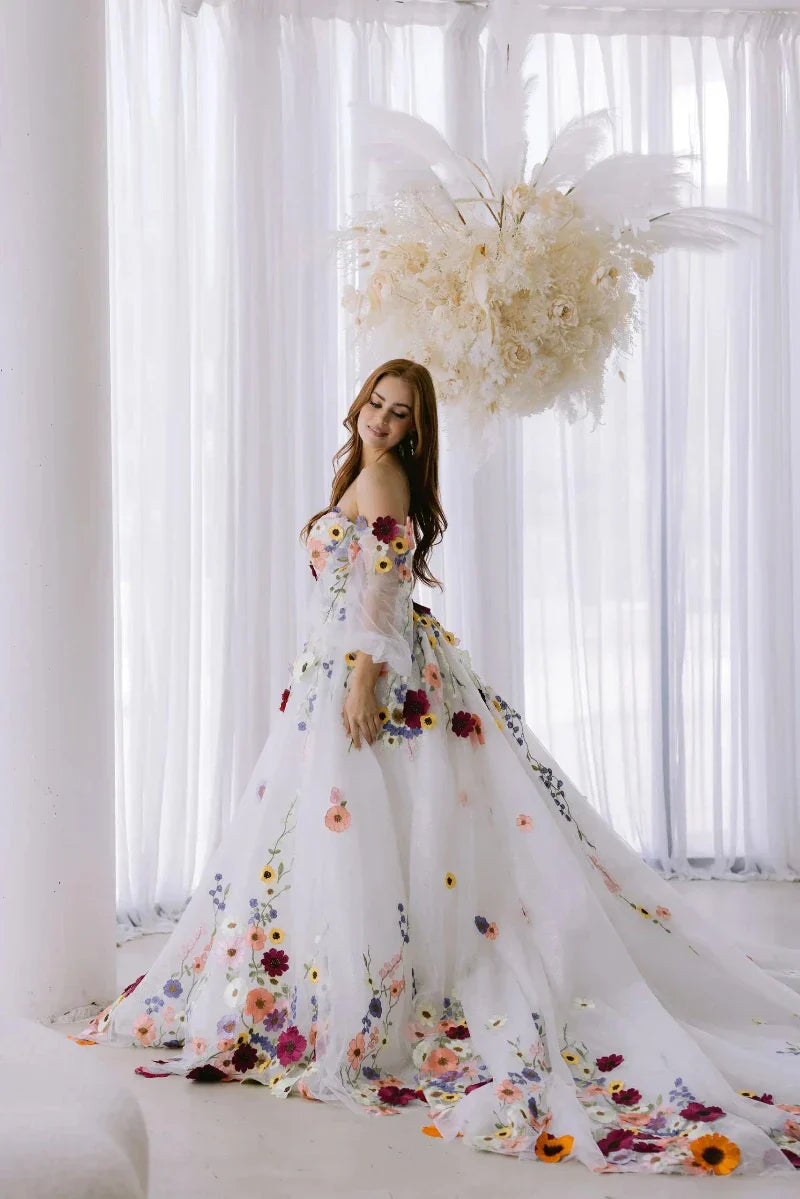 Robe de Mariée En Fleurs Fraiches