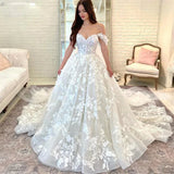 robe-de-mari-e-sir-ne-paules-d-nud-es