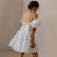 Robe de Mariée Courte Coupe Droite