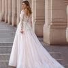 robe-mariee-femme-ronde-bustier