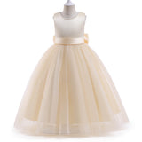 robe-princesse-fille-satin