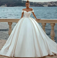robe-mariee-fourreau-satin