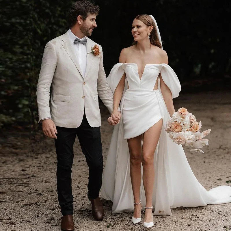Robe de Mariée Asymétrique Courte