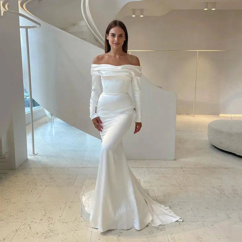 Robe de Mariée Satin Col Bateau